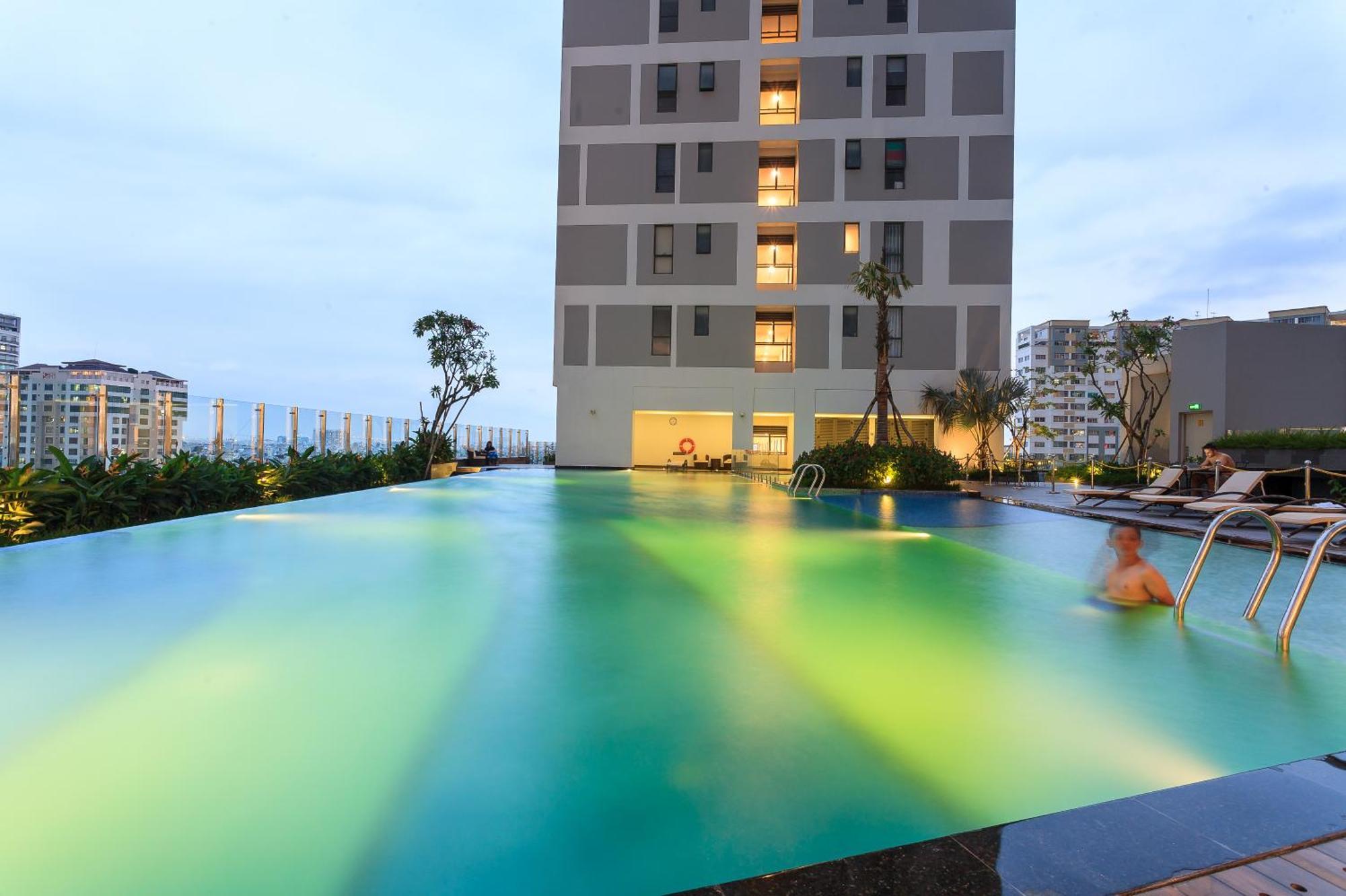 2Brs City View In The Heart Of Saigon - Free Infinity Pool Πόλη Χο Τσι Μινχ Εξωτερικό φωτογραφία